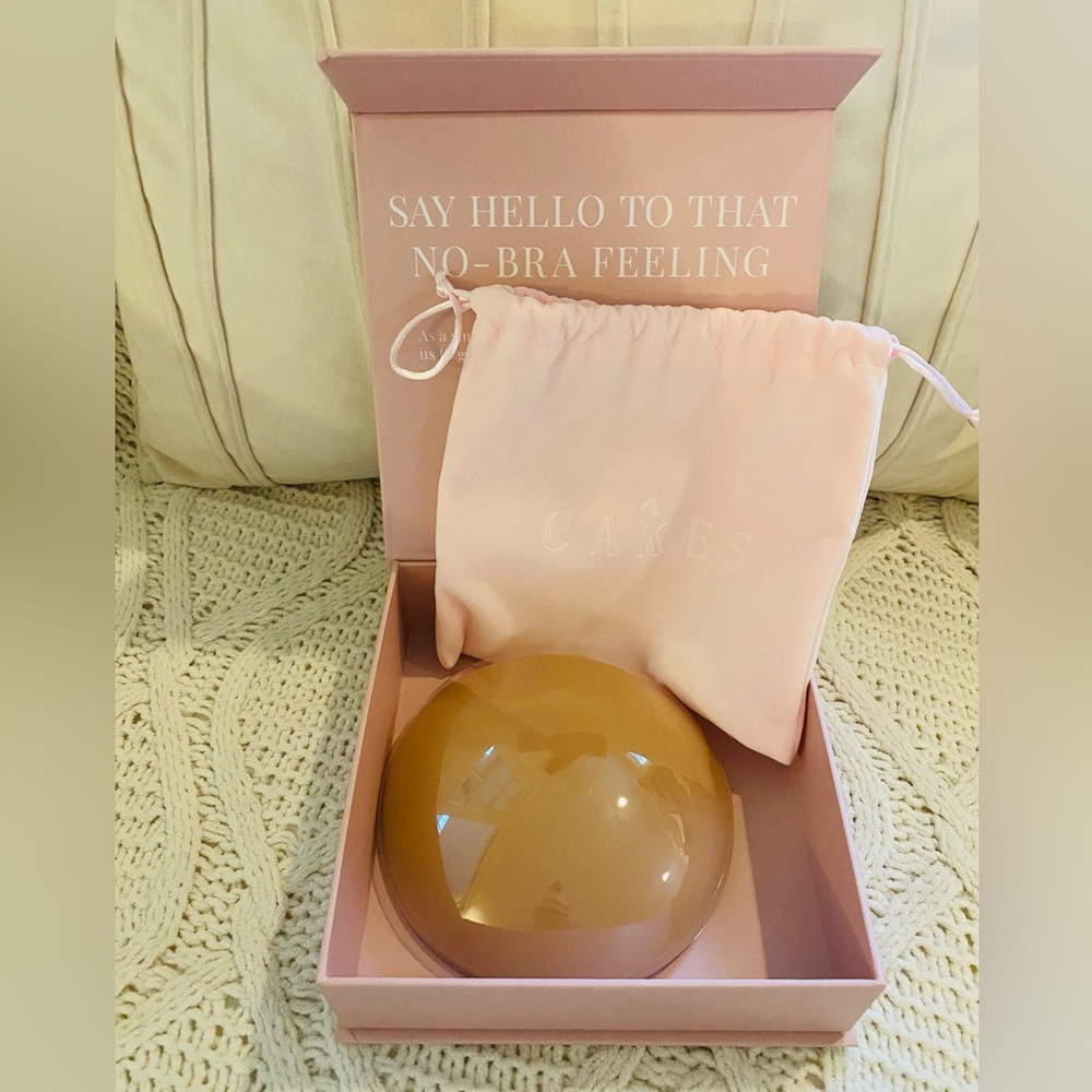 Cake Grippy Women's Honey Colored Nipple Cover